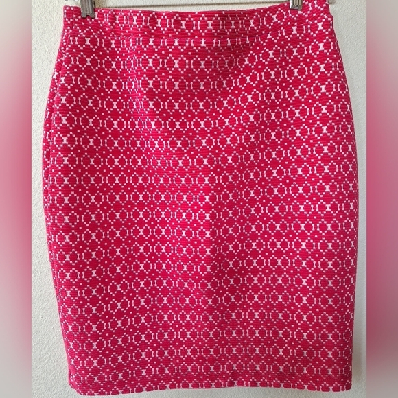 Leota Womens Pink Pull on Textured Knee-length pencil Skirt. Size S - Picture 5 of 5